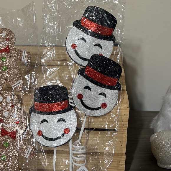 Christmas Assorted Picks - Picture 2 of 3